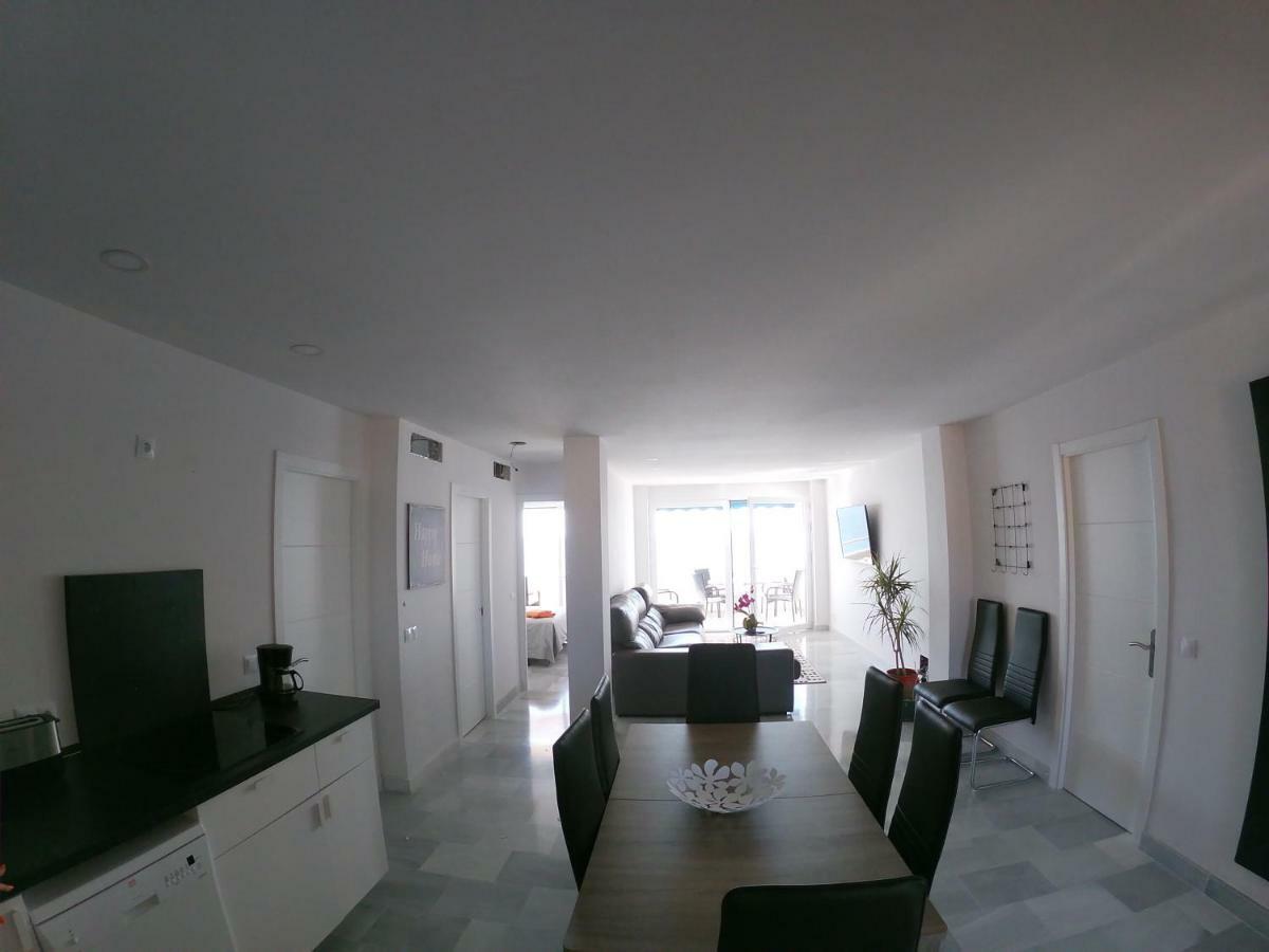Beach Front Penthouse - Fuengirola Zewnętrze zdjęcie